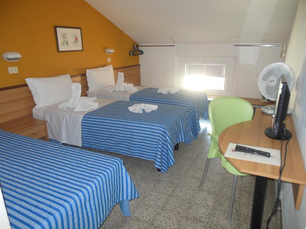 Hotel Edy Rimini Exteriér fotografie