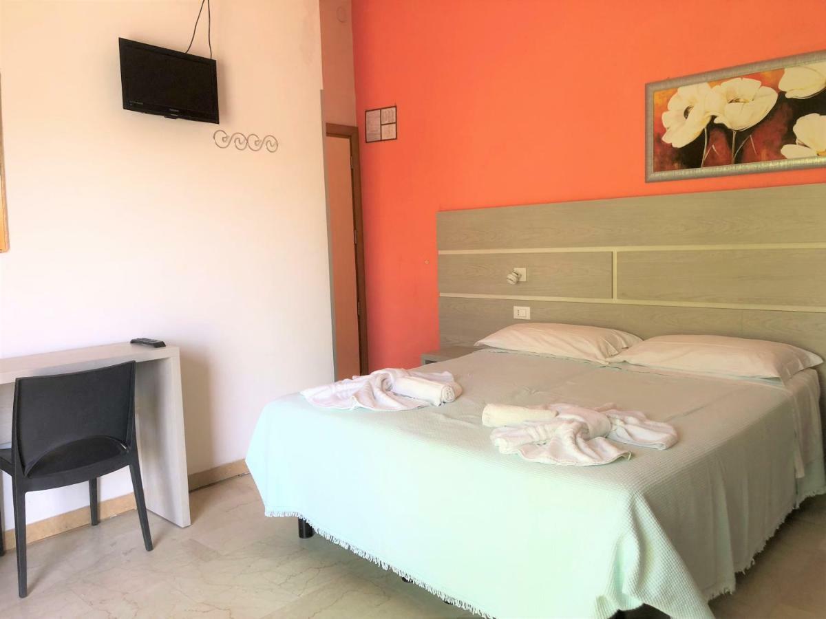 Hotel Edy Rimini Exteriér fotografie