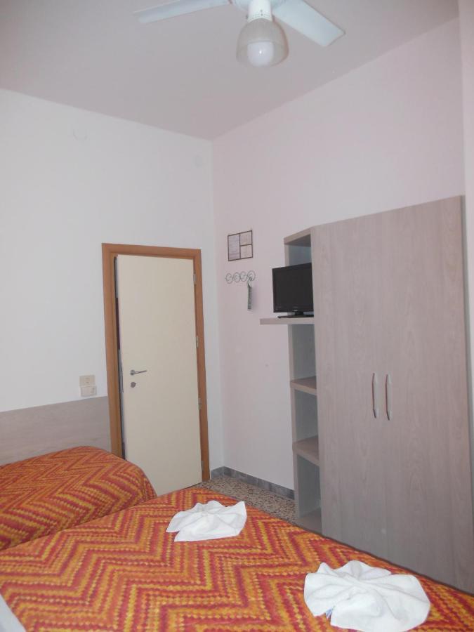 Hotel Edy Rimini Exteriér fotografie
